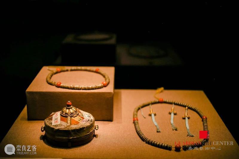 GAC展览 |故宫博物院x嘉德艺术中心联袂呈现《妙宝庄严——故宫博物院藏法器展》 嘉德艺术中心 故宫博物院 妙宝庄严——故宫博物院藏法器展 GAC x嘉德艺术中心 嘉德艺术中心联合主办 嘉德艺术中心 宫廷 器座 之后 开幕式 崇真艺客